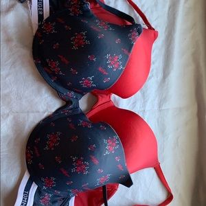Tommy Hilfiger bras
